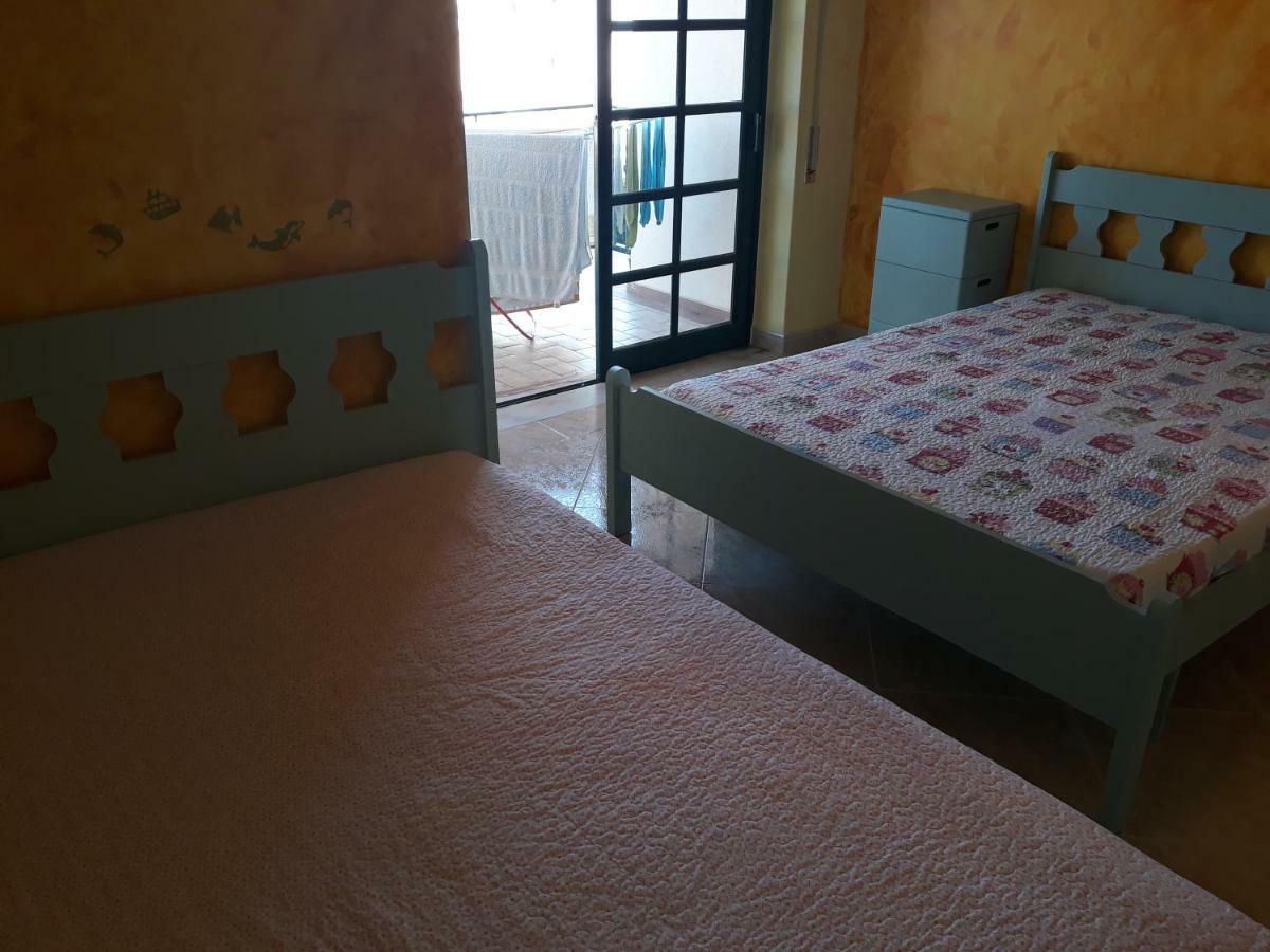 Apt. Jope Armacao de Pera Ngoại thất bức ảnh