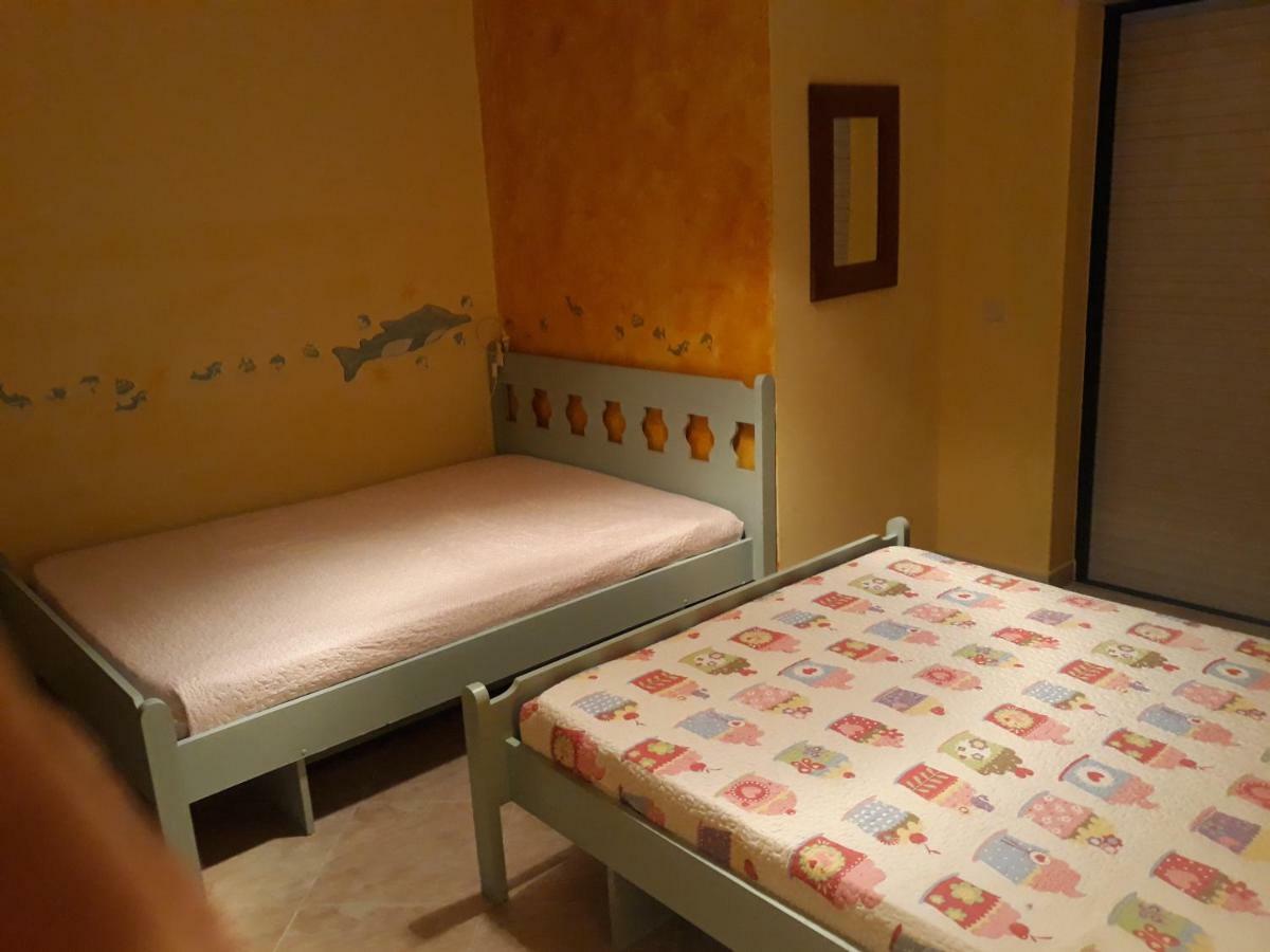 Apt. Jope Armacao de Pera Ngoại thất bức ảnh